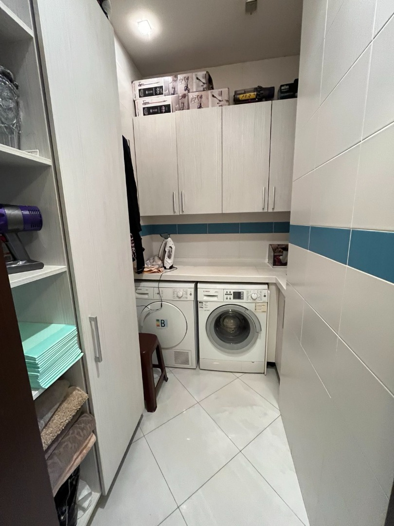 продажа трехкомнатной квартиры номер A-173266 в Приморском районе, фото номер 25
